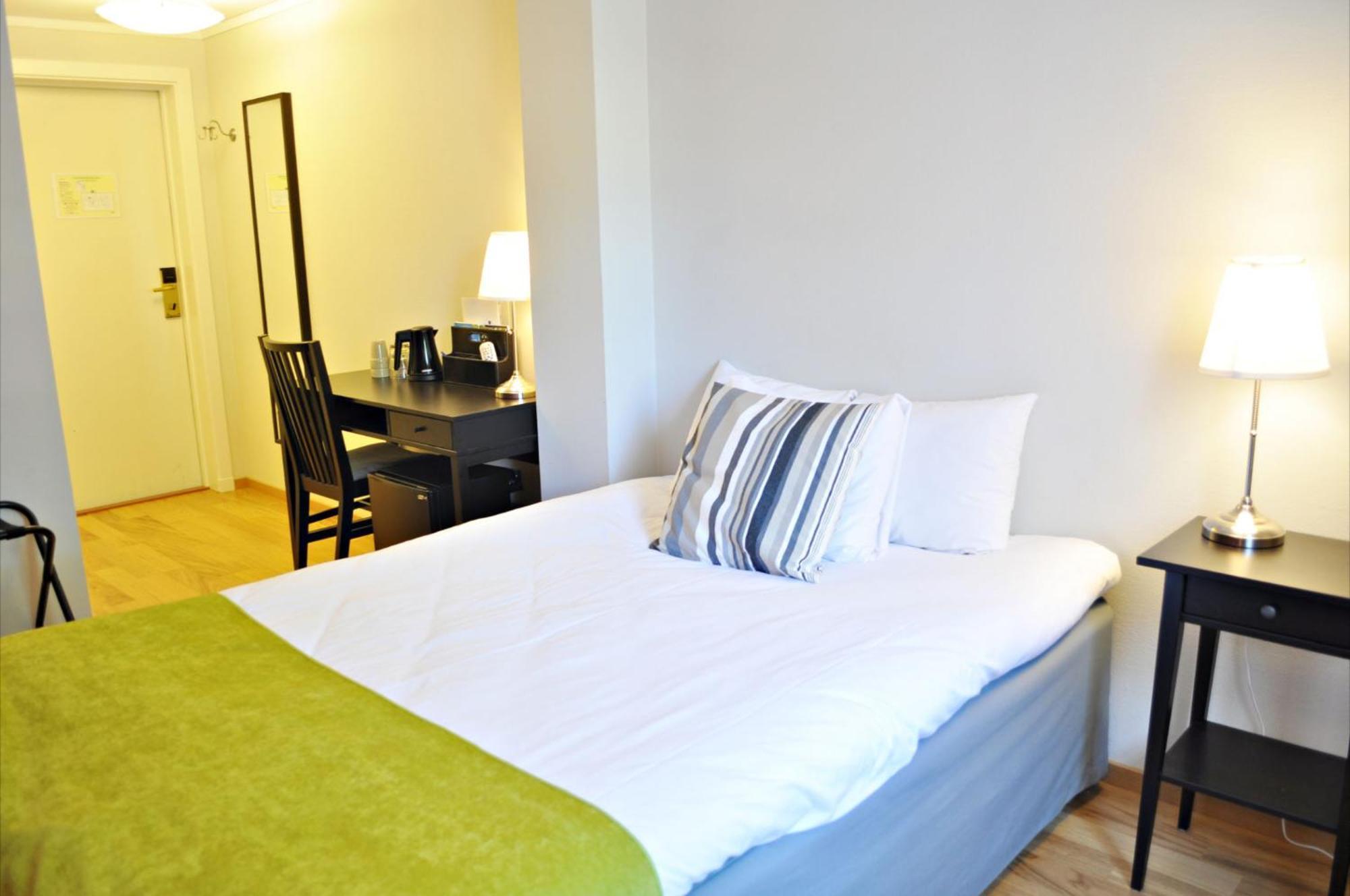 Jennys Hotell Och Restaurang อาร์วิกา ห้อง รูปภาพ
