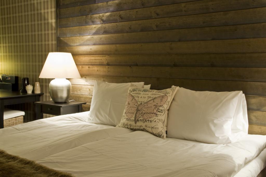 Jennys Hotell Och Restaurang อาร์วิกา ห้อง รูปภาพ