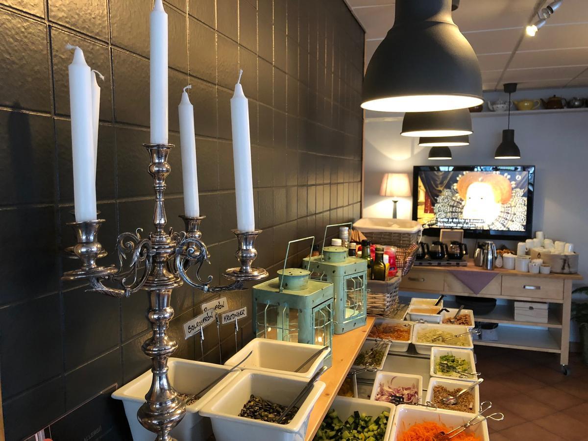 Jennys Hotell Och Restaurang อาร์วิกา ภายนอก รูปภาพ