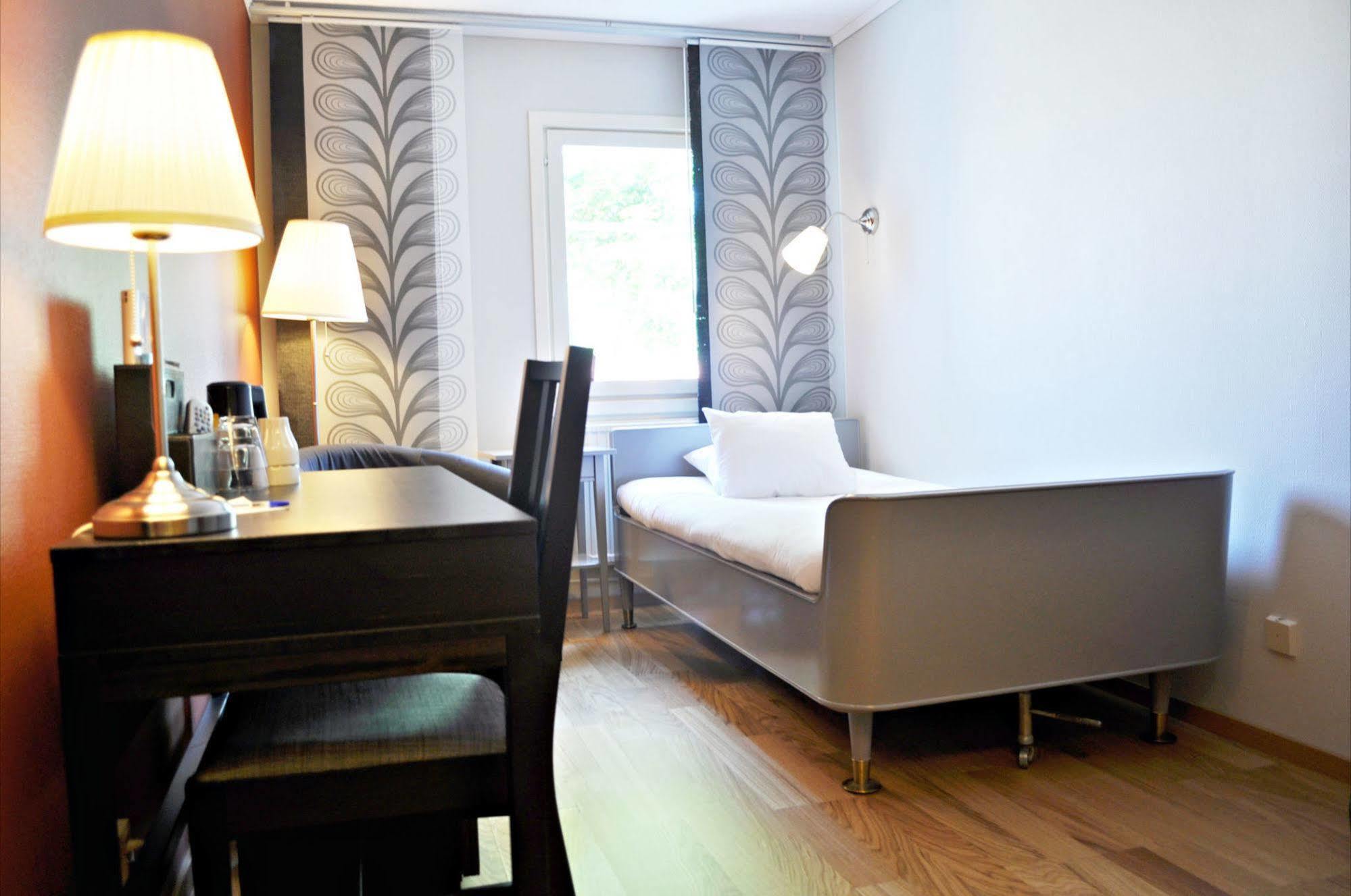 Jennys Hotell Och Restaurang อาร์วิกา ภายนอก รูปภาพ