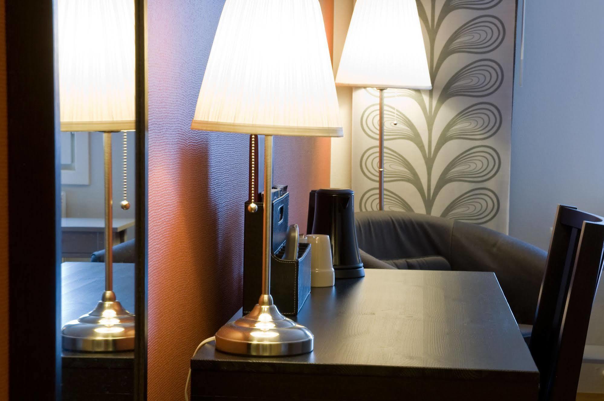 Jennys Hotell Och Restaurang อาร์วิกา ภายนอก รูปภาพ