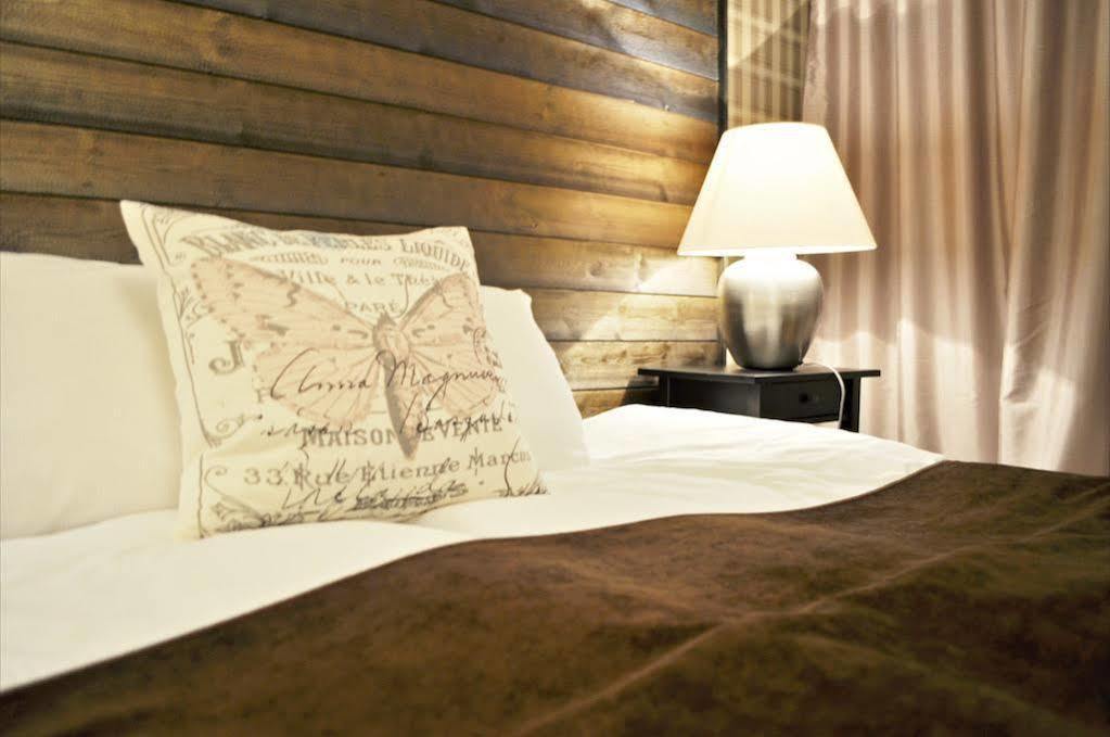 Jennys Hotell Och Restaurang อาร์วิกา ภายนอก รูปภาพ